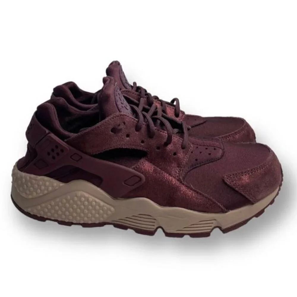Nike Air Huarache Run Burgundy Crush Suede Sneakers BV1170-600 Women’s Size 11